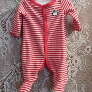 Carter's newborn‎ red & white stripe onesie with penguin applique snap closure